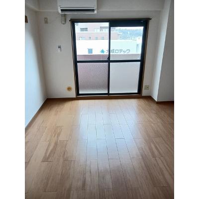 セゾン升本 402【管理NO：1-010544901-04020】 ★家具家電は申し込み後に搬入します★の物件画像