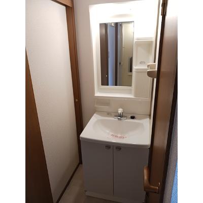 コリ－ヌ　メゾン 201【管理NO：1-010396301-02010】 ★家具家電は申し込み後に搬入します★の物件画像