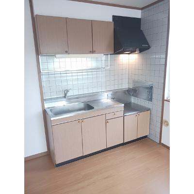 サンプレイス八木 202【管理NO：1-010060901-02020】 ★家具家電は申し込み後に搬入します★の物件画像