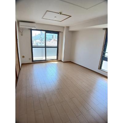 トランキルレジデンス 304【管理NO：1-009412501-03040】 ★家具家電は申し込み後に搬入します★の物件画像
