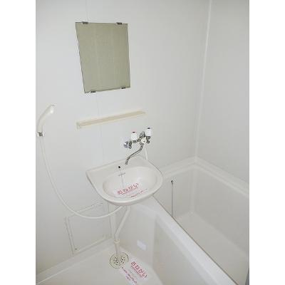 エルディムＳ 103【管理NO：1-004049001-01030】 ★家具家電は申し込み後に搬入します★の物件画像