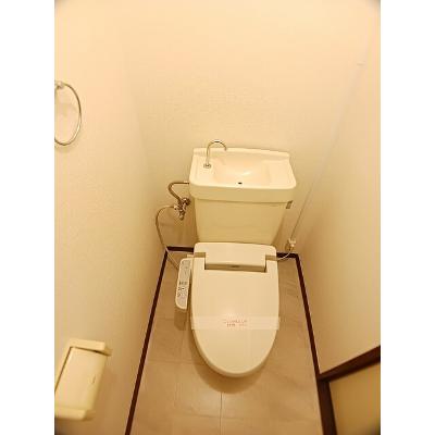 エルディム大本 202【管理NO：1-001095001-02020】 ★家具家電は申し込み後に搬入します★の物件画像