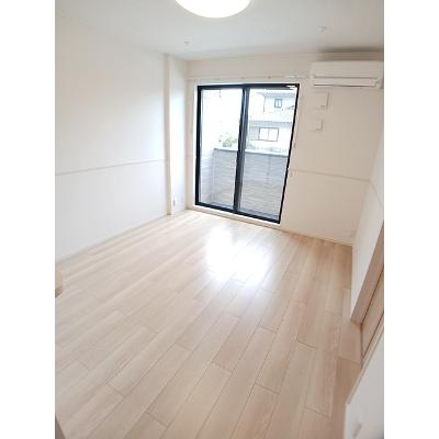 サンセットコースト弐番館 102【管理NO：1-027909002-01020】 ★家具家電は申し込み後に搬入します★ ★2026年11月下旬入居可能★の物件画像