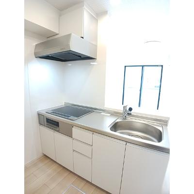 サンセットコースト弐番館 102【管理NO：1-027909002-01020】 ★家具家電は申し込み後に搬入します★ ★2026年11月下旬入居可能★の物件画像
