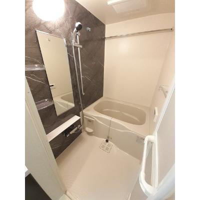 ゼファー 103【管理NO：1-027669901-01030】 ★家具家電は申し込み後に搬入します★の物件画像