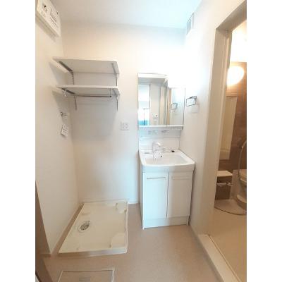 ラテ　ルーナ 203【管理NO：1-027573201-02030】 ★家具家電は申し込み後に搬入します 2026年08月上旬入居可能の物件画像