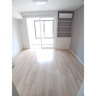 エスペランサ　Ⅱ 102【管理NO：1-026208302-01020】 ★家具家電は申し込み後に搬入します★の物件画像