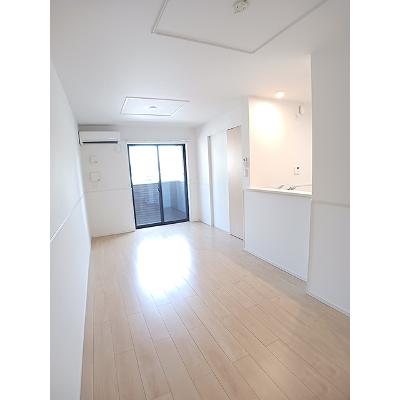 プランドール 102【管理NO：1-023490901-01020】 ★家具家電は申し込み後に搬入します★の物件画像