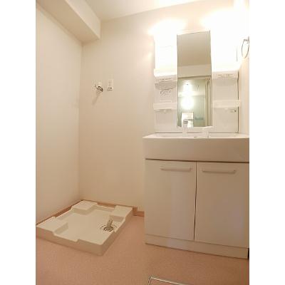 Ｅ’ｓ　Ｇａｒｄｅｎ　Ｂ 201【管理NO：1-017000302-02010】 ★家具家電は申し込み後に搬入しますの物件画像