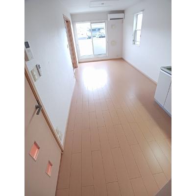 ビュー・カトレア 203【管理NO：1-015897701-02030】 ★家具家電は申し込み後に搬入しますの物件画像