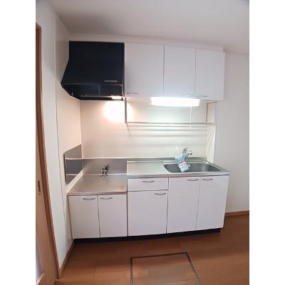 カーサ・モデルノ 101【管理NO：1-014008401-01010】 ★家具家電は申し込み後に搬入しますの物件画像