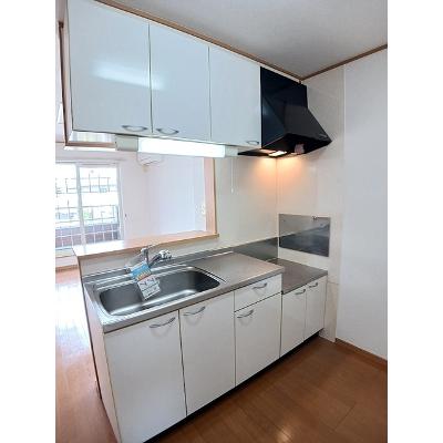 オルテンシアＡ 201【管理NO：1-013556501-02010】 ★家具家電は申し込み後に搬入しますの物件画像