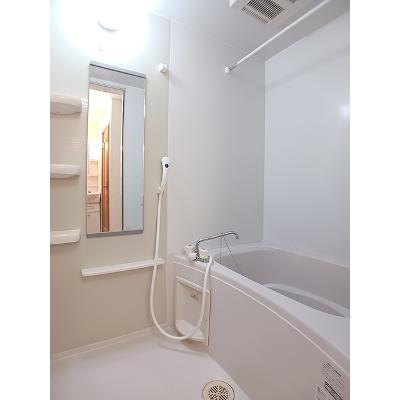 カーサ・エテルノ 202【管理NO：1-013385901-02020】 ★家具家電は申し込み後に搬入します★の物件画像