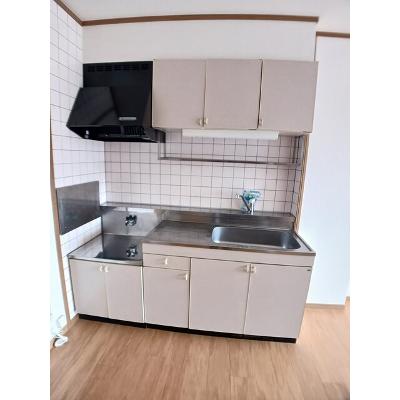 サンエステート 201【管理NO：1-007825301-02010】 ★家具家電は申し込み後に搬入します★の物件画像
