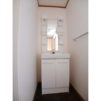 サンエステート 201【管理NO：1-007825301-02010】 ★家具家電は申し込み後に搬入します★の物件画像