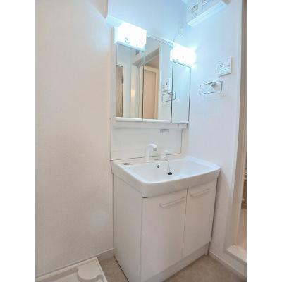ビオラ徳山 104【管理NO：1-028709201-01040】 ★家具家電は申し込み後に搬入します★ ★2026年09月下旬入居可能★の物件画像