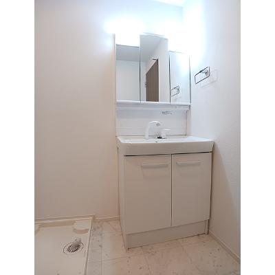 セリーンガーデン　Ⅱ 101【管理NO：1-028504002-01010】 ★家具家電は申し込み後に搬入しますの物件画像