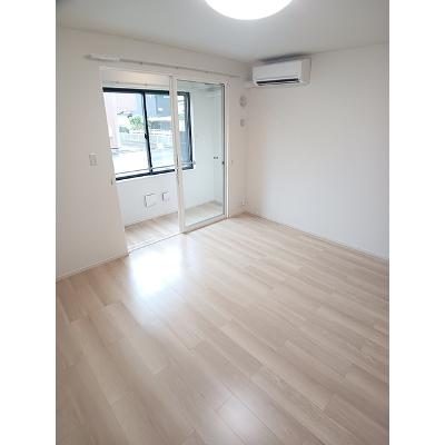 アンソレイエ．ＲＩＯ　Ｂ 101【管理NO：1-028463302-01010】 ★家具家電は申し込み後に搬入します★の物件画像