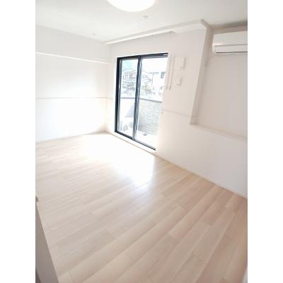 サンシャイン１ 103【管理NO：1-028175401-01030】 ★家具家電は申し込み後に搬入します★の物件画像