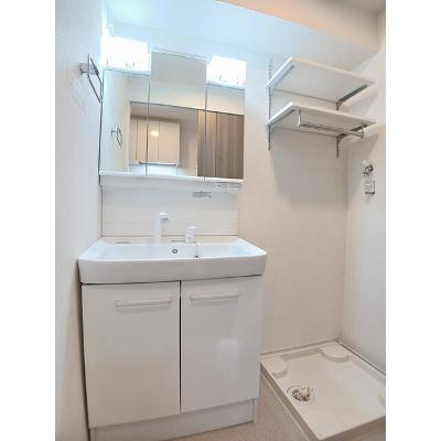 カーサ・ミラ 203【管理NO：1-027740701-02030】 ★家具家電は申し込み後に搬入しますの物件画像