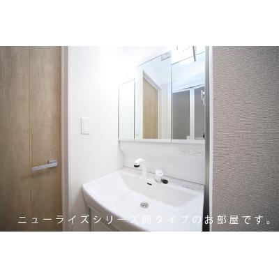 カプリコーン 101【管理NO：1-027350501-01010】 ★家具家電は申し込み後に搬入します★ ★2026年11月下旬入居可能★の物件画像