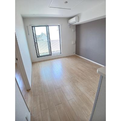 フォール　リアン 203【管理NO：1-021500901-02030】 ★家具家電は申し込み後に搬入します★の物件画像