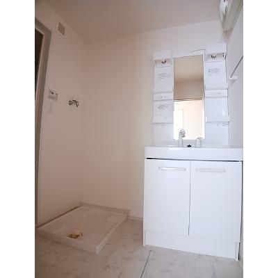 フロイデンス　２ 202【管理NO：1-018593401-02020】 ★家具家電は申し込み後に搬入します★の物件画像