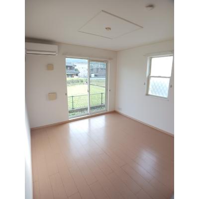 アンベリールＢ 103【管理NO：1-015989102-01030】 ★家具家電は申し込み後に搬入しますの物件画像