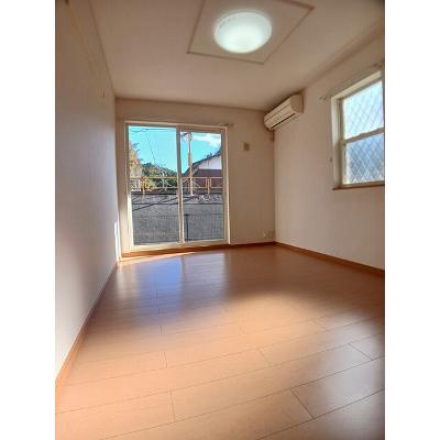 メイプルビュ－・プラッツＡ 104【管理NO：1-014963401-01040】 ★家具家電は申し込み後に搬入しますの物件画像
