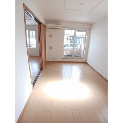 ミドルリアサニー 201【管理NO：1-014649501-02010】 ★家具家電は申し込み後に搬入しますの物件画像
