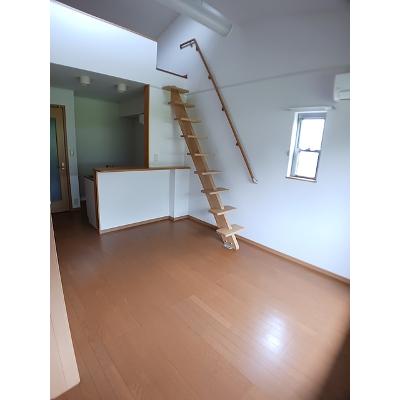 ジョイ・ブリーズ 201【管理NO：1-014625801-02010】 ★家具家電は申し込み後に搬入します★の物件画像