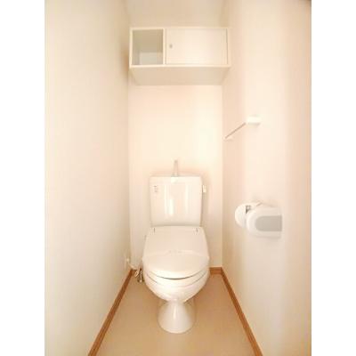 フィオーレＡ 102【管理NO：1-013449301-01020】 ★家具家電は申し込み後に搬入します★の物件画像
