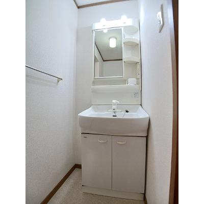 プリムヴェール　Ｂ 202【管理NO：1-011266502-02020】 ★家具家電は申し込み後に搬入しますの物件画像