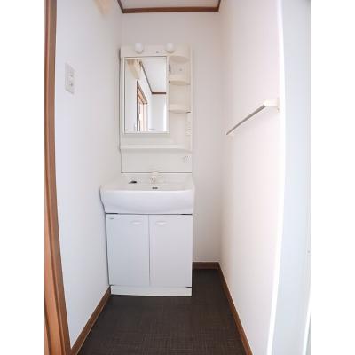 プリムヴェール　Ｂ 201【管理NO：1-011266502-02010】 ★家具家電は申し込み後に搬入します★の物件画像