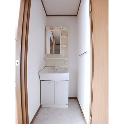 メゾンセレッソ　Ⅱ 202【管理NO：1-011096002-02020】 ★家具家電は申し込み後に搬入しますの物件画像