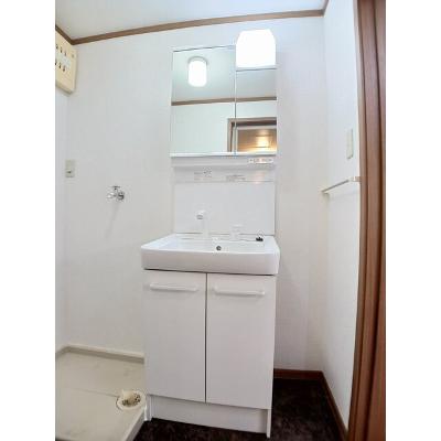 フェニックスガーデン 102【管理NO：1-010752001-01020】 ★家具家電は申し込み後に搬入しますの物件画像
