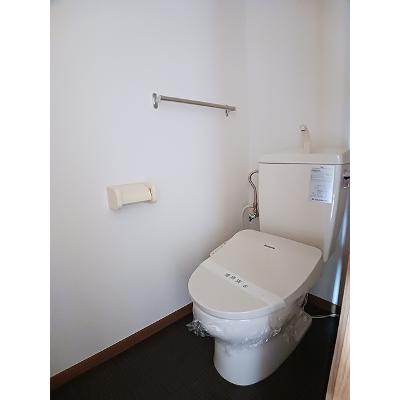 Ｖｉｌｌａ．フォンテーヌＢ 102【管理NO：1-010166601-01020】 ★家具家電は申し込み後に搬入しますの物件画像