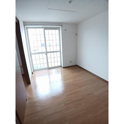 グリーンホーム 203【管理NO：1-009588101-02030】 ★家具家電は申し込み後に搬入します★の物件画像
