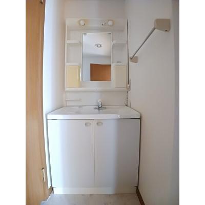 グリーンホーム 203【管理NO：1-009588101-02030】 ★家具家電は申し込み後に搬入します★の物件画像