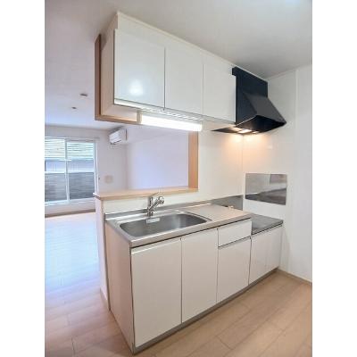 ユニメゾン糸米 201【管理NO：1-015962801-02010】 ★家具家電は申し込み後に搬入します★の物件画像