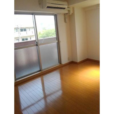 プロスパーさくら 107【管理NO：1-014119201-01060】 ★家具家電は申し込み後に搬入しますの物件画像