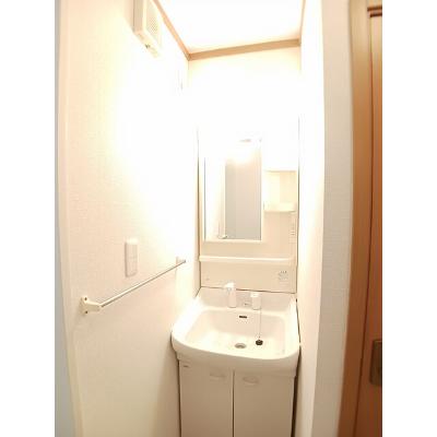 ブランドールＭ　Ａ 201【管理NO：1-012152201-02010】 ★家具家電は申し込み後に搬入しますの物件画像