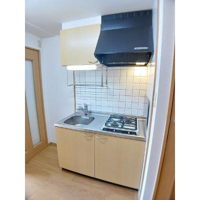 ラ・メゾン・カシェ 103【管理NO：1-011568901-01030】 ★家具家電は申し込み後に搬入しますの物件画像