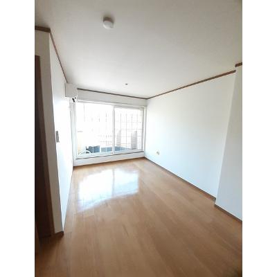 メゾン　トゥ－・ル・モンド 202【管理NO：1-010861201-02020】 ★家具家電は申し込み後に搬入しますの物件画像