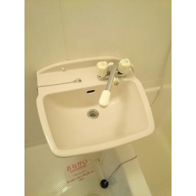 シャン・ド・フレーズ 301【管理NO：1-007978501-03010】 ★家具家電は申し込み後に搬入しますの物件画像
