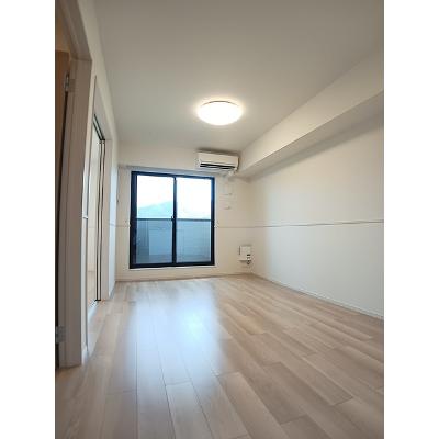 カームウェスト 204【管理NO：1-028561901-02040】 ★家具家電は申し込み後に搬入します★の物件画像