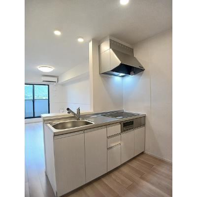カームウェスト 204【管理NO：1-028561901-02040】 ★家具家電は申し込み後に搬入します★の物件画像