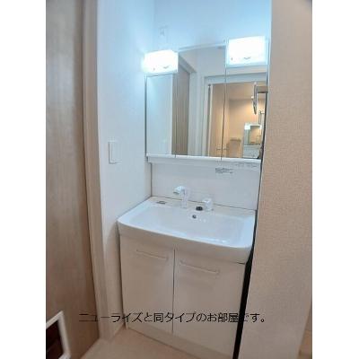 ホワイト　フォックス　Ⅱ 201【管理NO：1-028349202-02010】 ★家具家電は申し込み後に搬入します 2026年09月上旬入居可能の物件画像