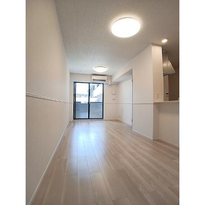 カーサ・ピノＡ 103【管理NO：1-028342501-01030】 ★家具家電は申し込み後に搬入します★の物件画像