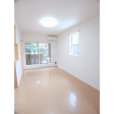 サン　フォレスト 205【管理NO：1-017174601-02050】 ★家具家電は申し込み後に搬入します★の物件画像